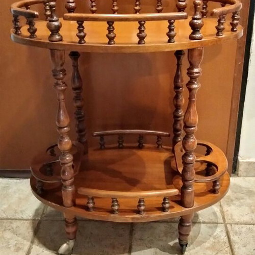 Classic wooden bar trolley table like new