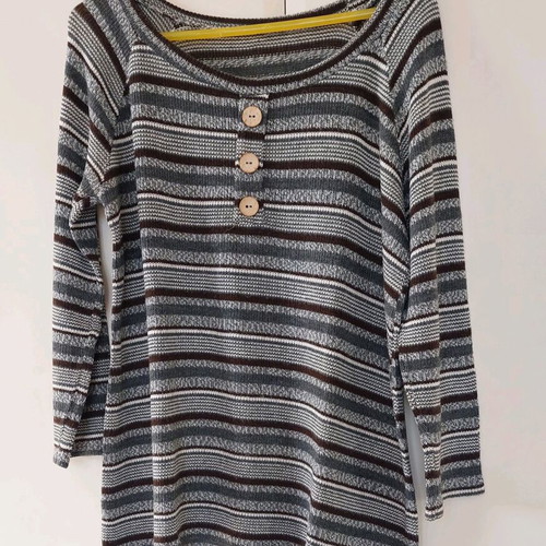 Lightweight colorful pullover like new with stripes and wooden buttons