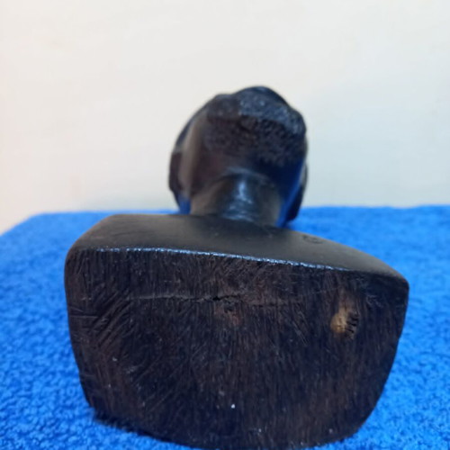 Handmade ebony wood bust vintage African sculpture used