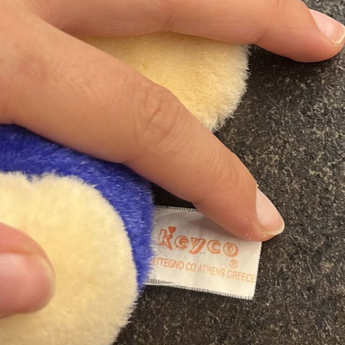 90s plush toy with zipper and keyring