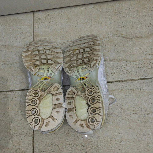 Air Max Plus used Nike athletic shoes size 38 white