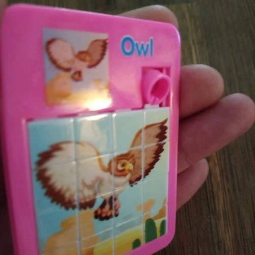 3 kids toys new: projector flashlight, puzzle, View master