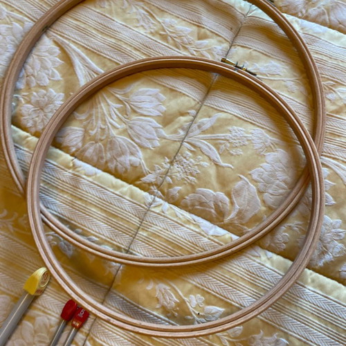 Embroidery hoops used, pack of 2, English beechwood