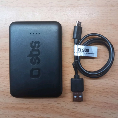 SBS Power Bank 5000 mAh like new, portable with USB and Micro USB ports
