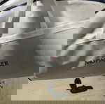  Moncler μπουφάν