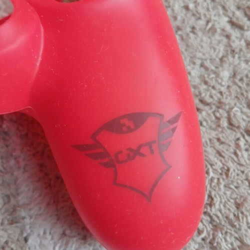 Θήκη σιλικόνης GXT για PS4 σαν καινούργιο