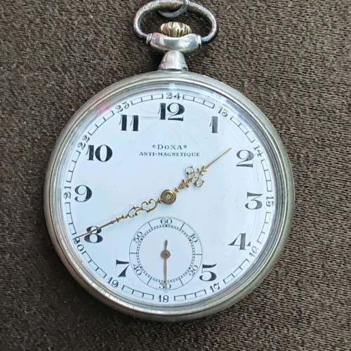 Doxa Anti-magnetique pocket watch used, men's