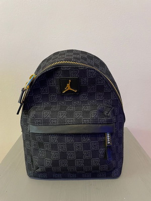 Jordan Monogram Mini Backpack πλάτης καινούργιο μαύρο