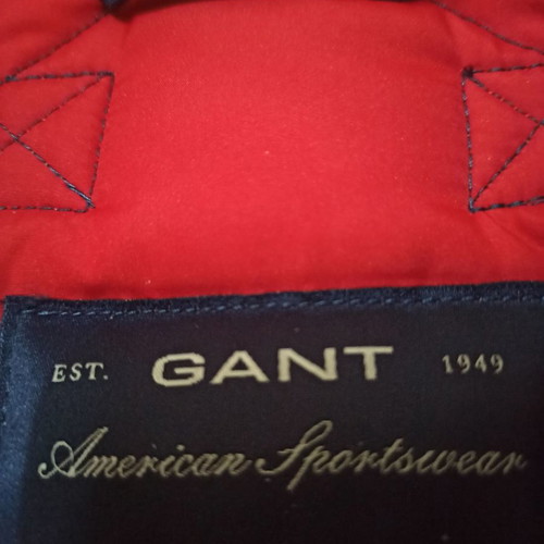 Gant vest blue like new with down large and XL