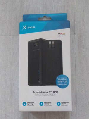 XLayer Powerbank 20 000 mAh 20W PD with 2 Built-in Cables new