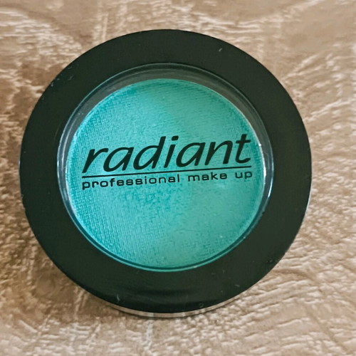 Radiant eyeshadow like new, pale green pearly