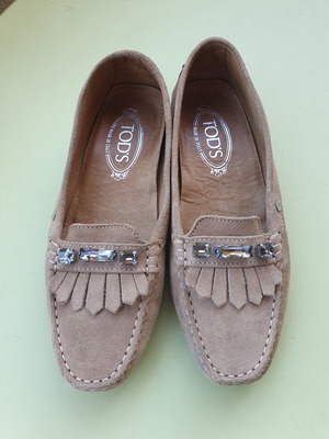 Tods loafers 38 μεταχειρισμένα, μπεζ και καφέ