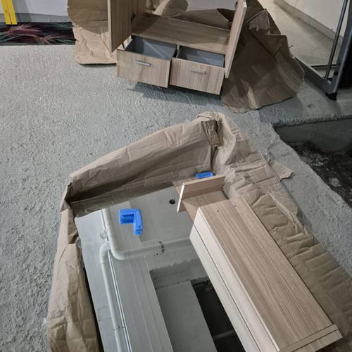Bathroom furniture set new, oak with sink and mirror 80x50 cm