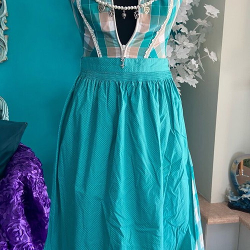 Turquoise Bavarian Dirndl Dress new with charms and pearls