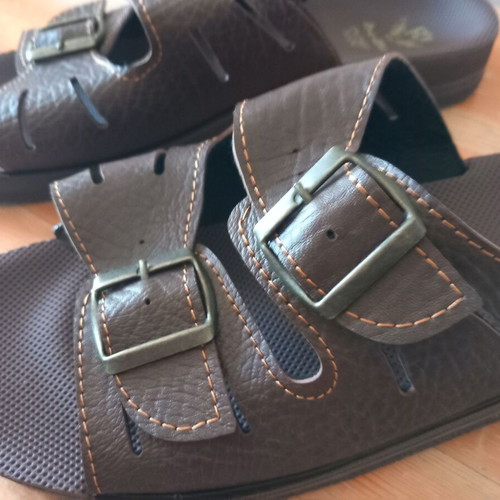 Bella men's slippers new, sizes 45 and 46, brown