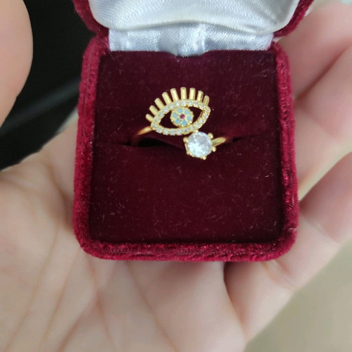 Ring with steel eye size 5 new with box