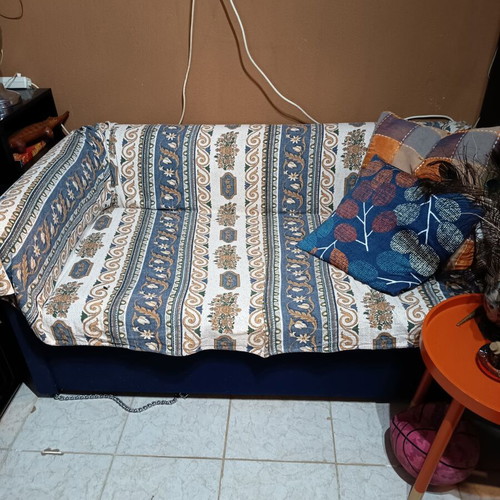 Two-seater sofa bed and single sofa