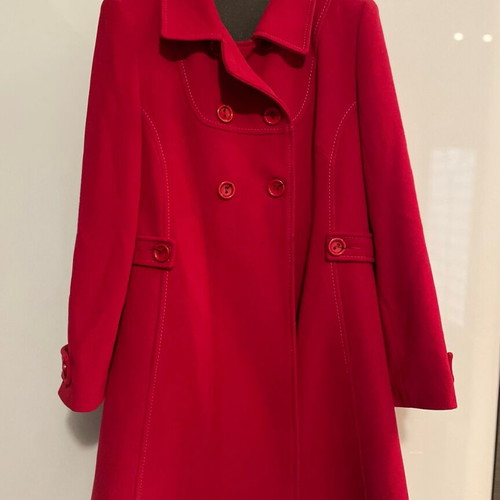 Figure red women's coat like new, medium size XL
