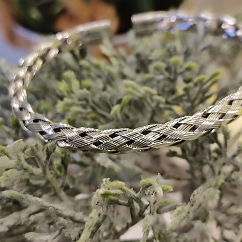 Braided chain silver tone bracelet, women's unisex