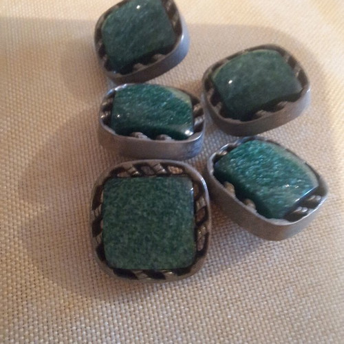 Vintage buttons set of 5 with metal base and green decorative stone resin like new