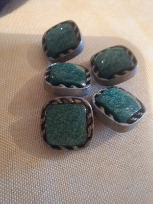 Vintage buttons set of 5 with metal base and green decorative stone resin like new