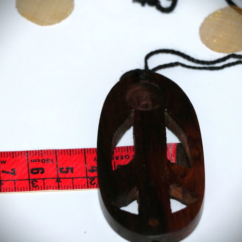 Wooden teak wood pendant necklace, new