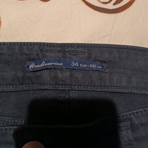 Stradivarius shorts like new, five-pocket with cuffs blue, XS