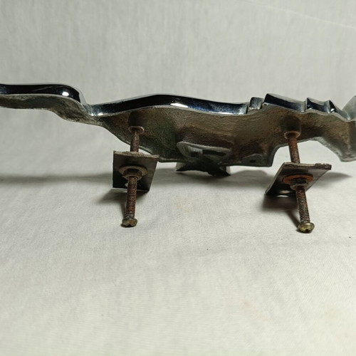 Ford Mustang metal emblem used, 1970s horse logo