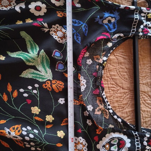 Esquivo long floral maxi dress like new, black multicolor, size M-L