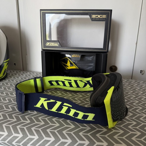 Klim Off-Road Koroyd F5 Vivid Blue Helmet Medium 56-57 with Klim Edge Goggle