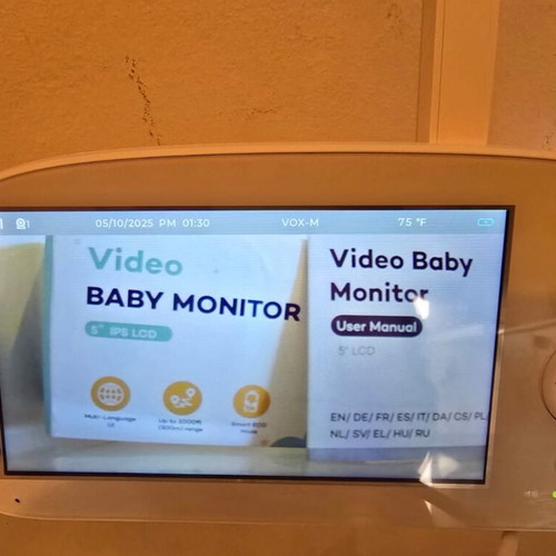 Smart Baby Monitor Full HD 5 Inch Brand New
