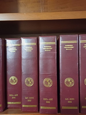 National Geographic τεύχη σαν καινούργια, 85 σε δερμάτινες θήκες