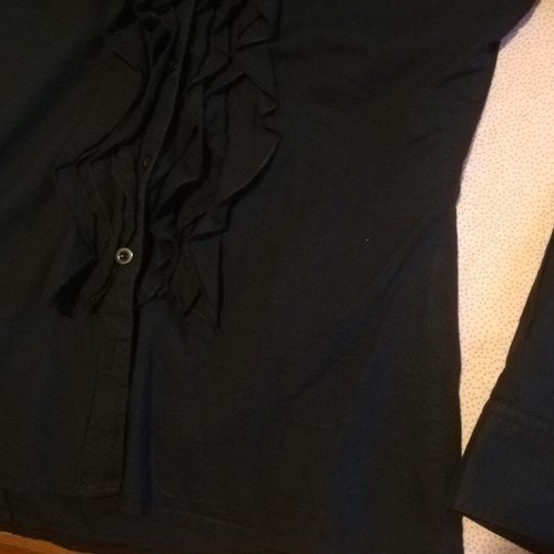 Shirt with ruffle design black, used, size M