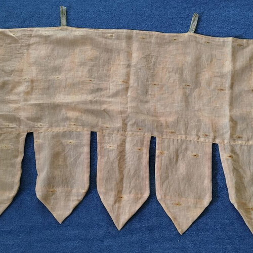 Indian woven bed valance like new, cotton, Jamdani technique