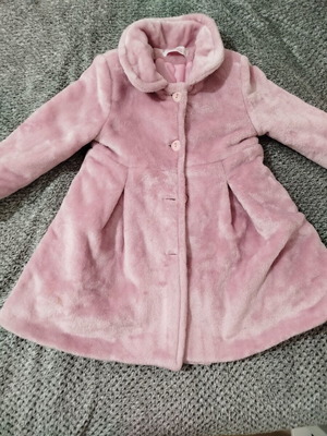 Babylon pink children's faux fur coat like new, 4 years old with buttons