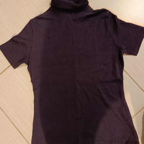 Women's turtleneck blouse purple size M like new