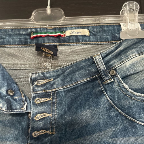 Please women's denim jeans large like new, blue