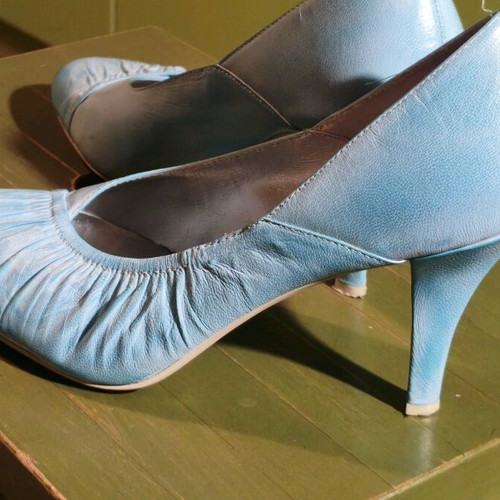 Blue pumps like new, size 39, 8 cm heel