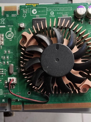 GF-7600 PCI Express графична карта 256MB
