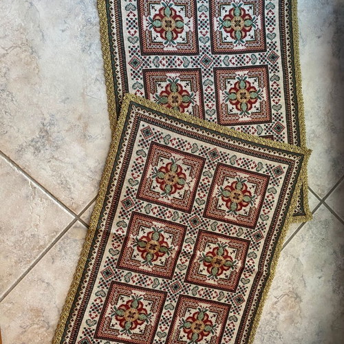 Handmade set of semens with 2 napkins 90x37cm and 50x37cm
