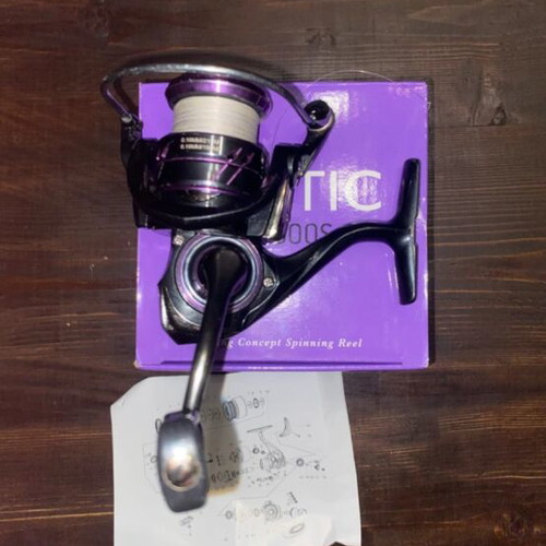 Oceanic Mystic LT2500S fishing reel with Shimano Kairiki line