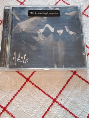 The Smashing Pumpkins Adore CD like new, rock