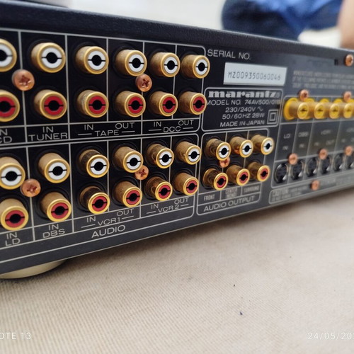 Marantz AV 500 Preamplifier like new, warm sound from the 90s