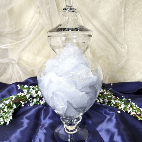 Glass Apothecary vase like new, height 60cm