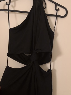 Bsb cut out midi dress black new with neck tie