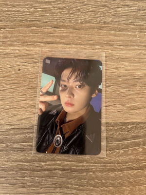 Stray Kids Karma Lee Know Makestar POB official σε άριστη κατάσταση