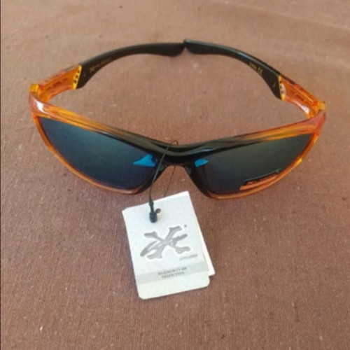 Unisex sunglasses for all types