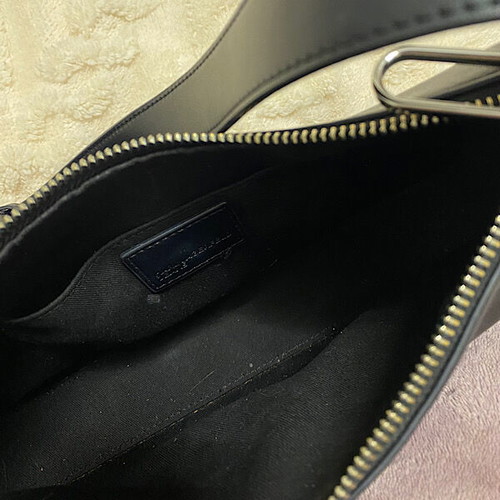 Karl Lagerfeld shoulder bag black like new