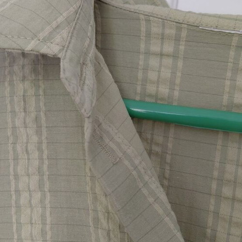 Cotton shirt like new, green tones, unique sleeves