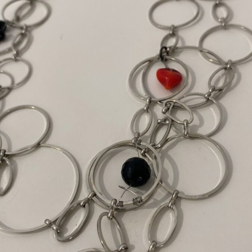 Handmade necklace with triple chain and coral elements like new